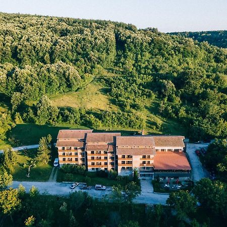 Tourist Center Momina Krepost Hotel Veliko Tŭrnovo Exterior foto